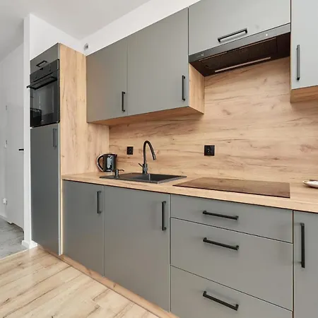 Apartamento 12th Floor Panorama Studio Magnolia Park By Renters *